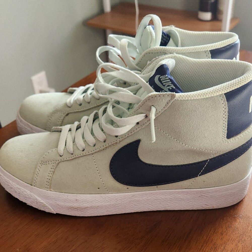 Nike SB Zoom Blazer Mid - Barely Green Navy, Size 6.5